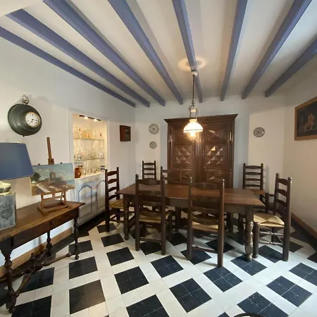 Dom wakacyjny Maison Fouras, 6 Pieces, 8 Personnes - Fr-1-709-25 *